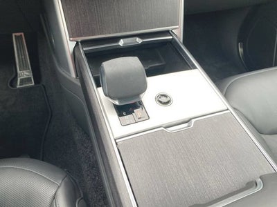 2025 Land Rover Range Rover SE
