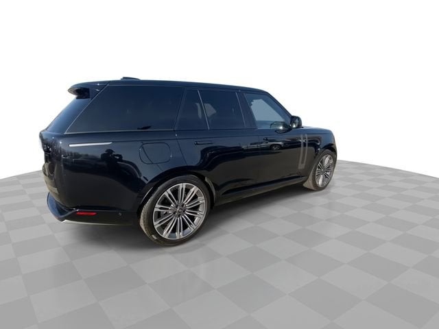 2025 Land Rover Range Rover SE