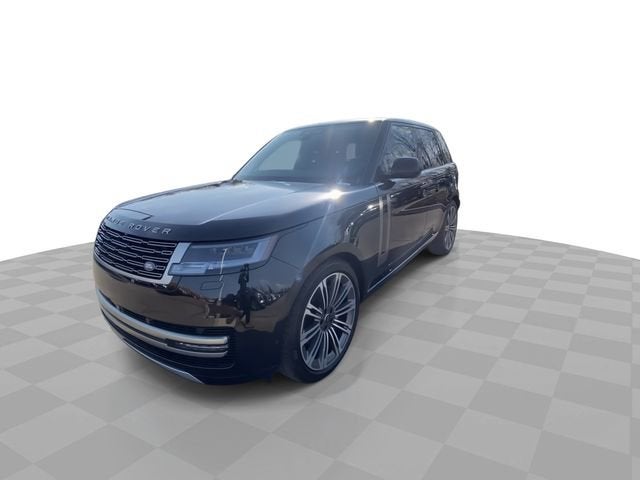 2025 Land Rover Range Rover SE