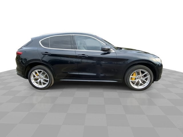 2021 Alfa Romeo Stelvio Ti AWD