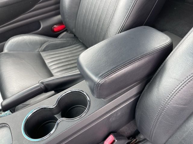 2004 Ford Thunderbird Base