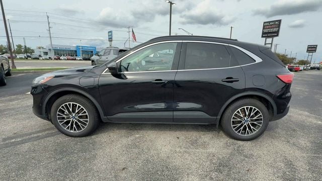 2022 Ford Escape Plug-In Hybrid Titanium