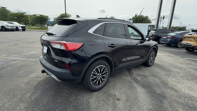 2022 Ford Escape Plug-In Hybrid Titanium