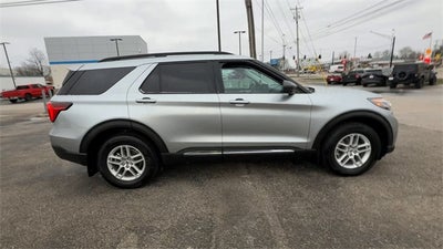 2025 Ford Explorer Active