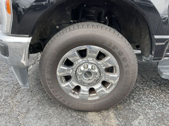 2023 Ford F-350SD Lariat