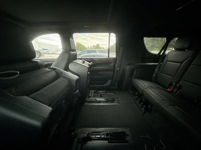 2022 Chevrolet Suburban High Country