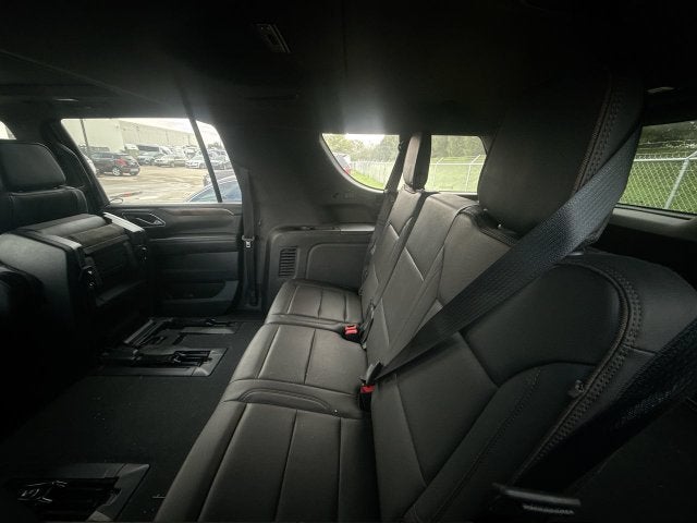 2022 Chevrolet Suburban High Country