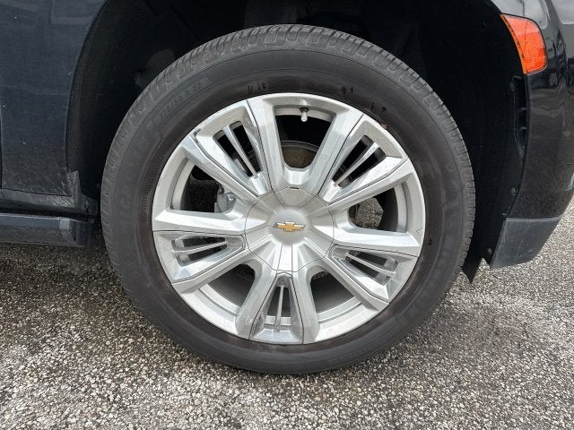 2022 Chevrolet Suburban High Country