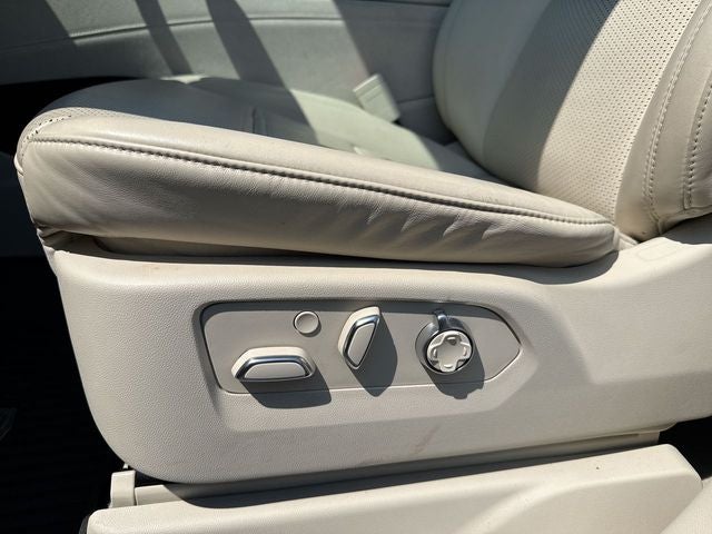 2022 Cadillac Escalade ESV Premium Luxury Platinum
