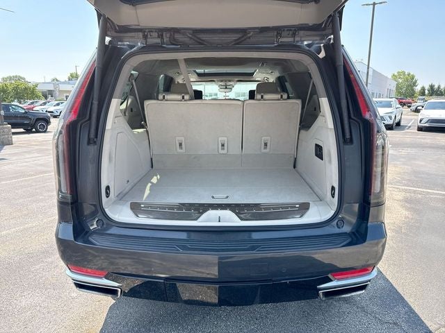 2022 Cadillac Escalade ESV Premium Luxury Platinum
