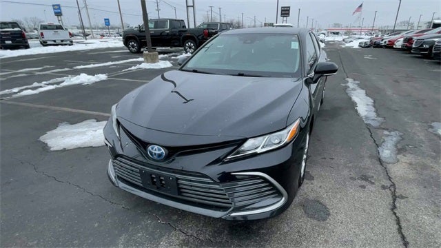 2023 Toyota Camry Hybrid LE