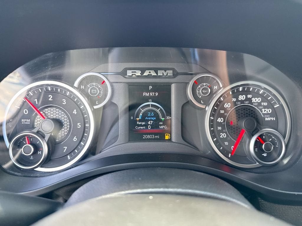2025 RAM 1500 Tradesman Quad Cab 4x2 6'4" Box