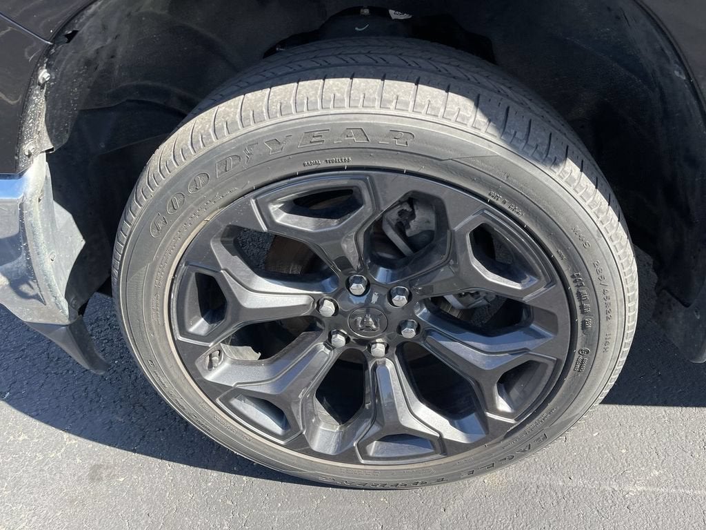 2021 RAM 1500 Big Horn Quad Cab 4x4 6'4" Box