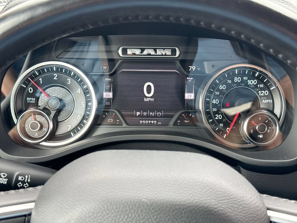 2021 RAM 1500 Laramie Crew Cab 4x4 5'7" Box
