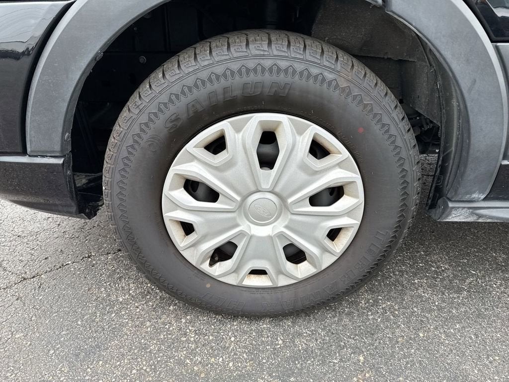 2022 Ford Transit Passenger Wagon XL