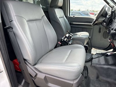 2014 Ford Super Duty F-550 DRW XL