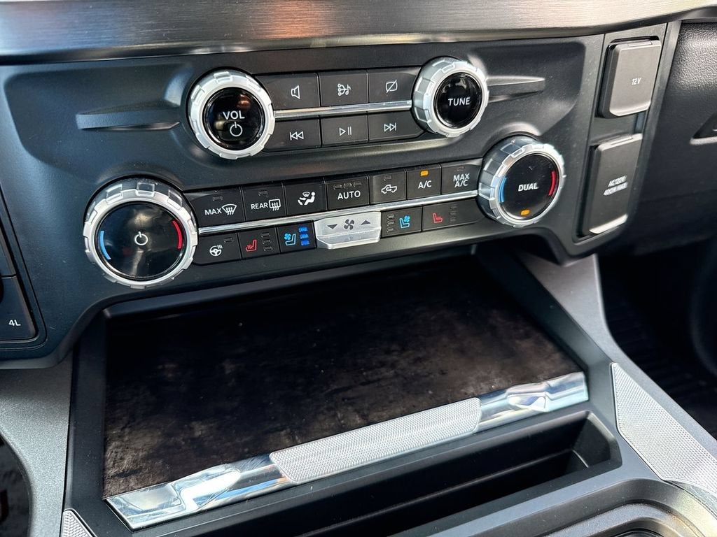 2023 Ford Super Duty F-350 SRW Lariat