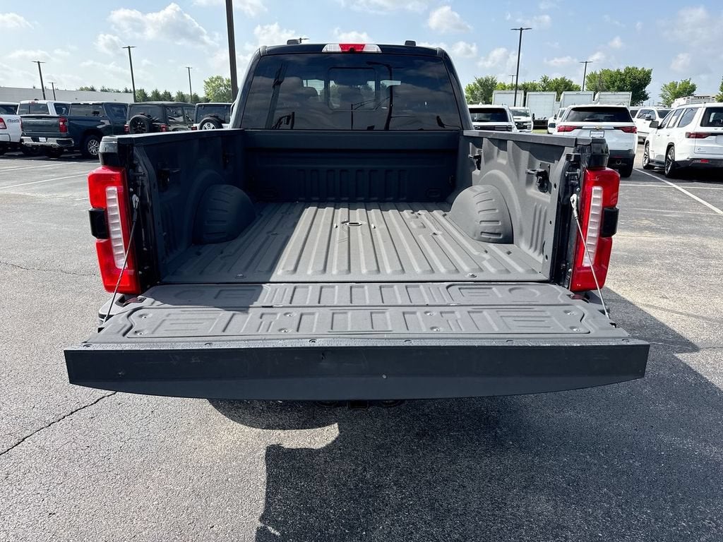 2023 Ford Super Duty F-350 SRW Lariat