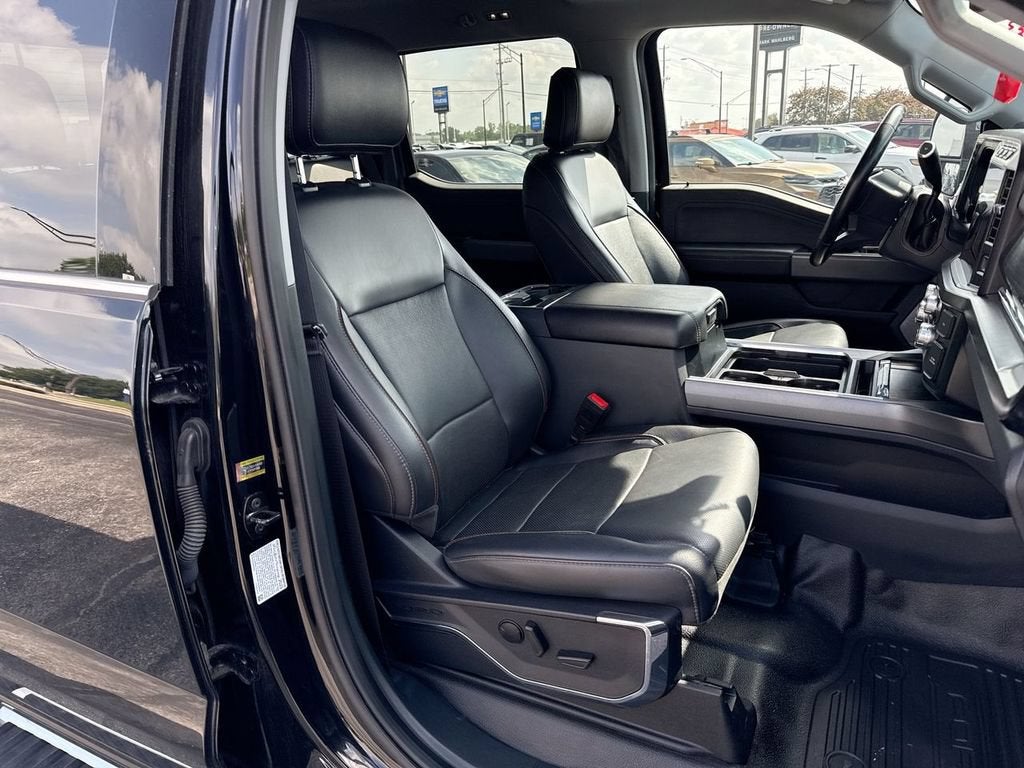 2023 Ford Super Duty F-350 SRW Lariat