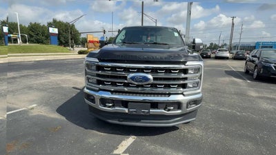 2023 Ford Super Duty F-350 SRW Lariat