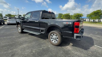 2023 Ford Super Duty F-350 SRW Lariat