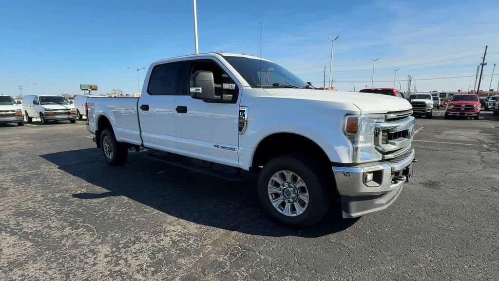 2022 Ford Super Duty F-350 SRW XLT