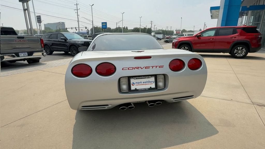 1999 Chevrolet Corvette Base