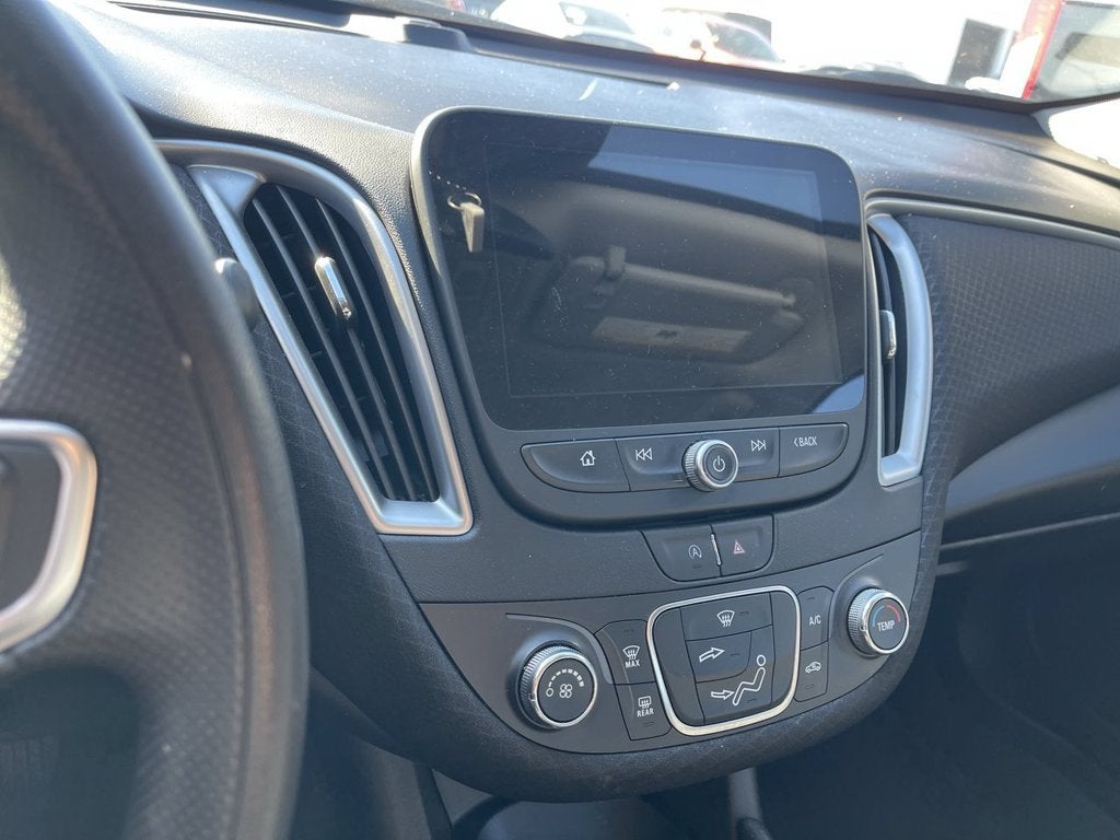 2025 Chevrolet Malibu LS