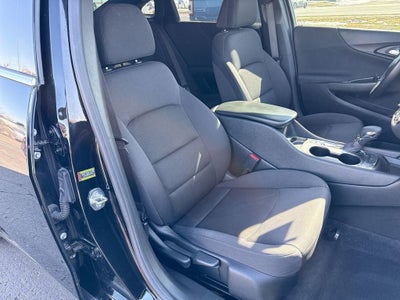 2023 Chevrolet Malibu RS