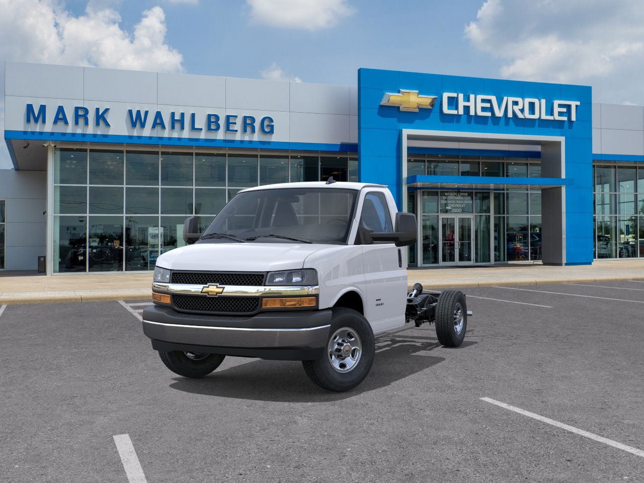 2025 Chevrolet Express Cutaway 3500 1WT