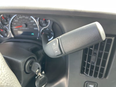 2025 Chevrolet Express Cutaway 3500 1WT