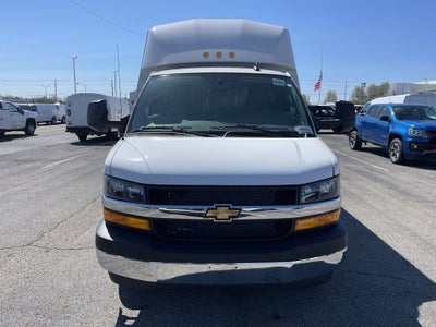 2025 Chevrolet Express Cutaway 3500 1WT