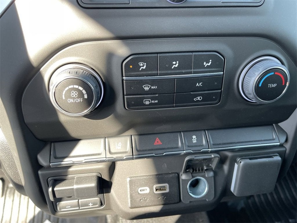 2025 Chevrolet Silverado 3500 HD Chassis Cab Work Truck