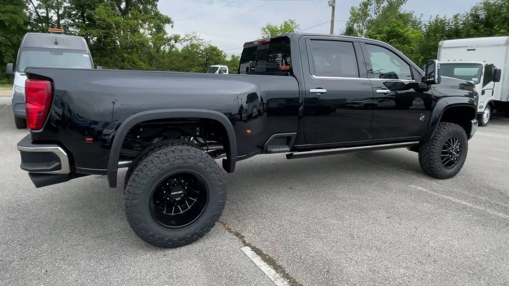 2026 Chevrolet Silverado 3500 HD LTZ DRW