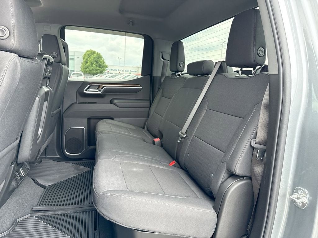 2025 Chevrolet Silverado 1500 LT (2FL)