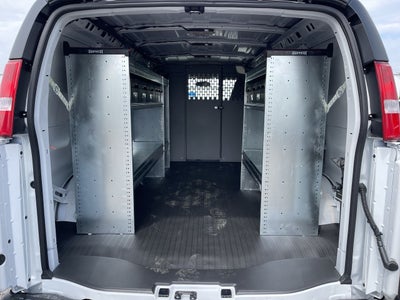 2025 Chevrolet Express Cargo WT