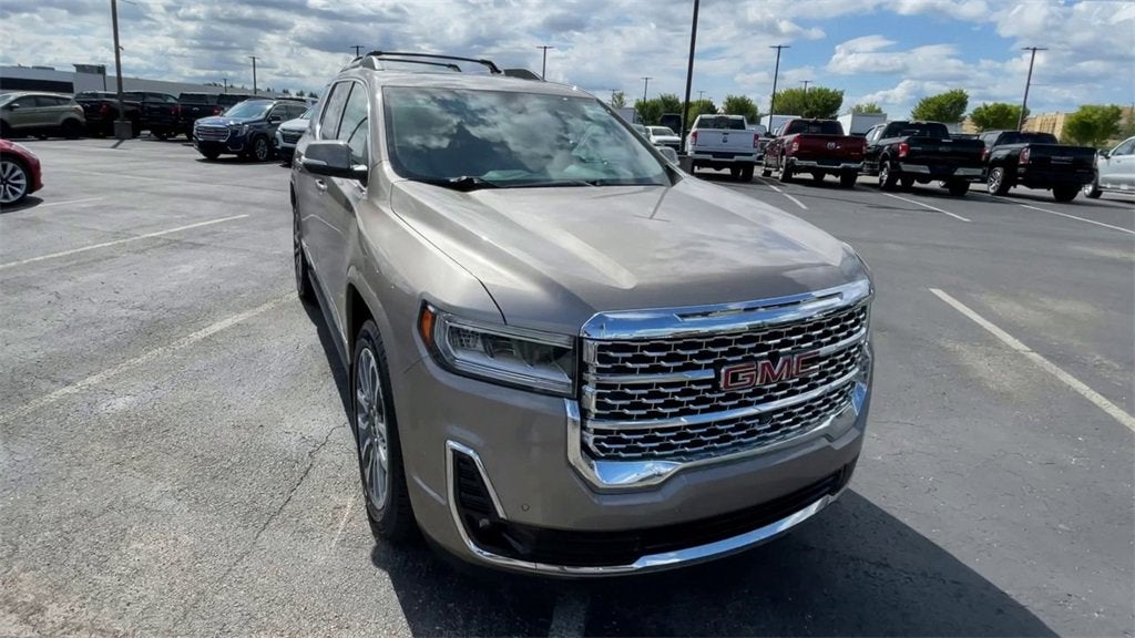 2022 GMC Acadia Denali