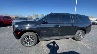 2022 GMC Yukon XL AT4