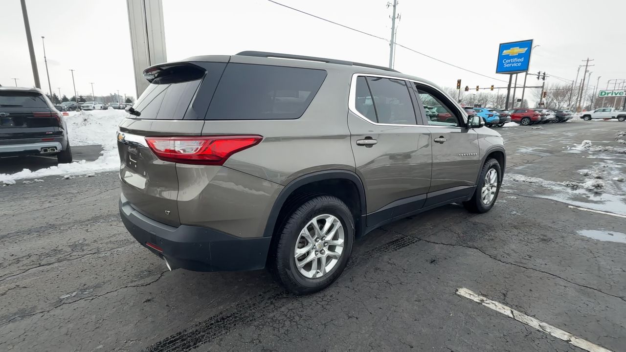 2020 Chevrolet Traverse LT Cloth