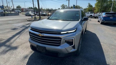 2025 Chevrolet Traverse LT