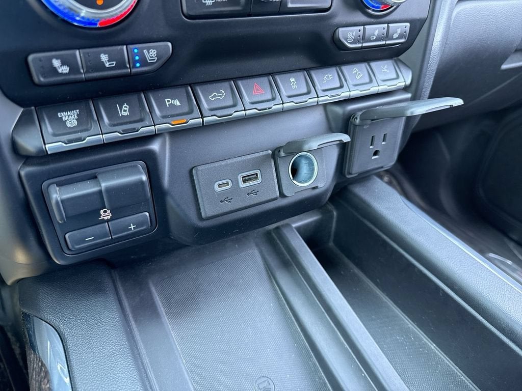 2023 GMC Sierra 3500 HD Denali