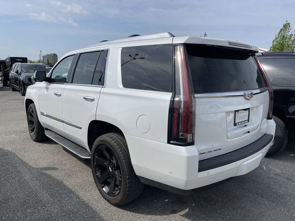 2019 Cadillac Escalade Luxury