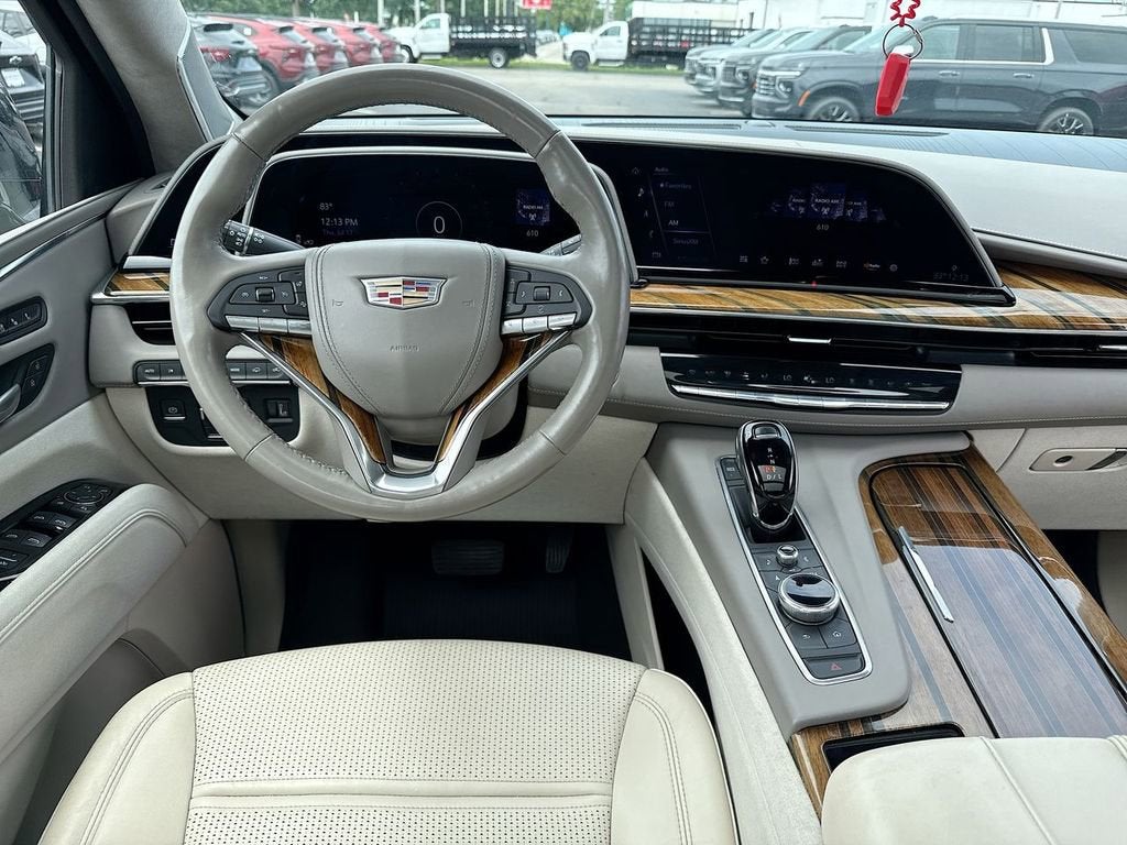 2022 Cadillac Escalade ESV Premium Luxury Platinum
