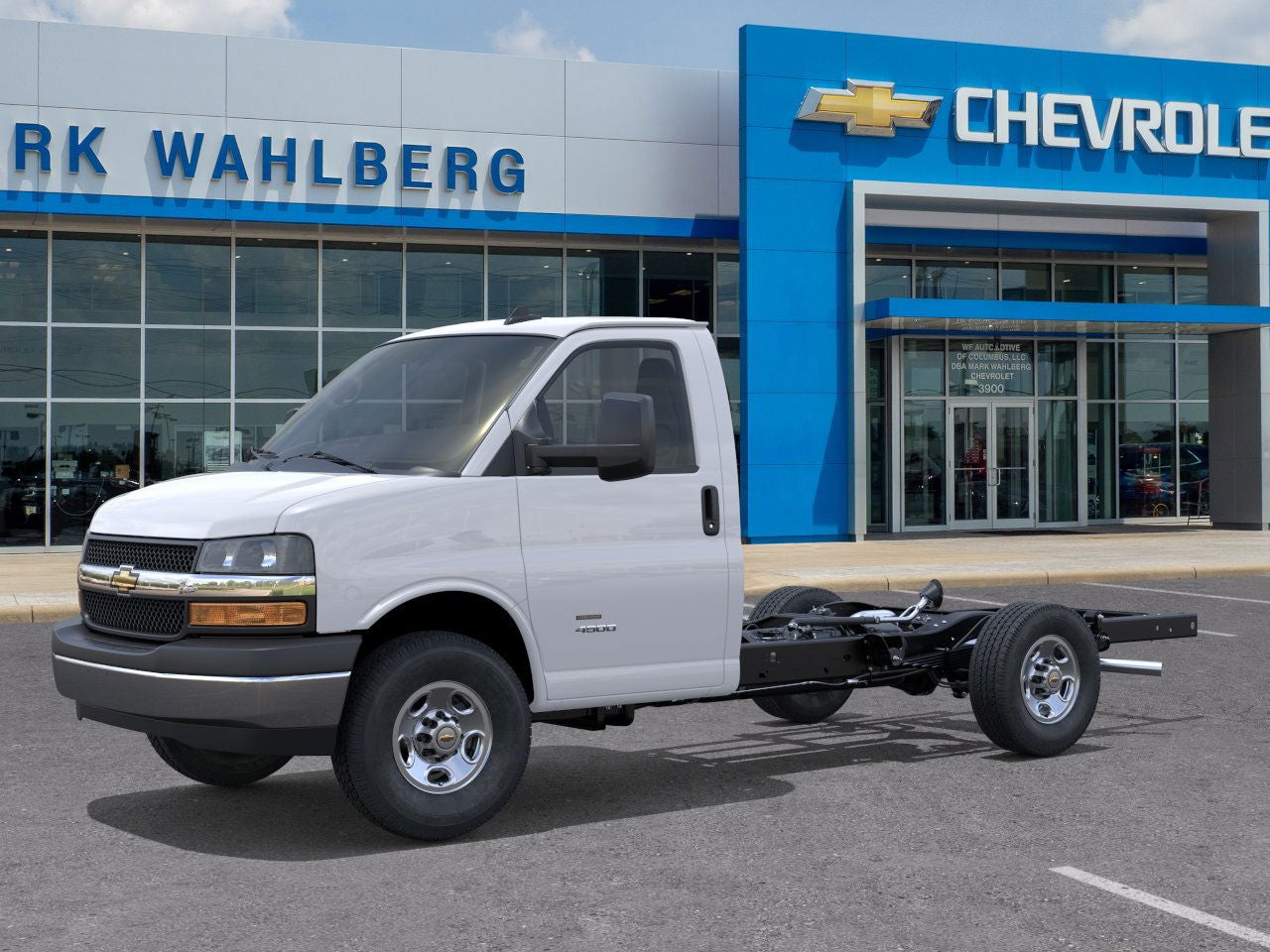 2026 Chevrolet Express Cutaway 3500 1WT