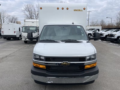 2025 Chevrolet Express Cutaway 3500 1WT