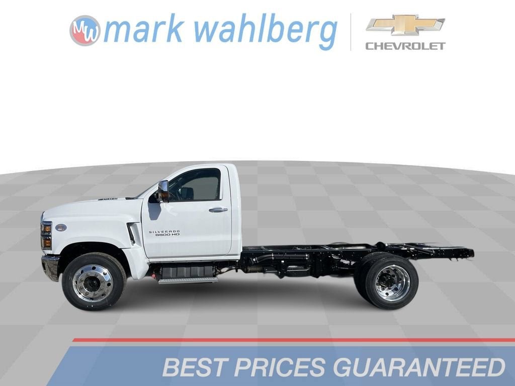 2024 Chevrolet Silverado 5500 HD Work Truck