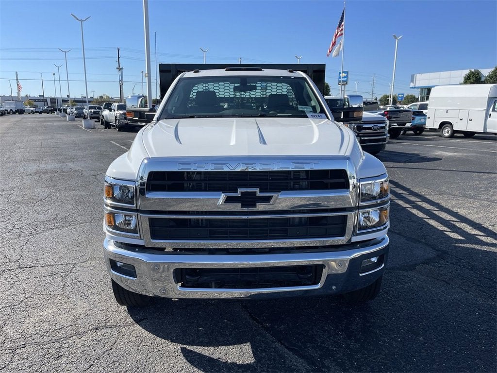 2024 Chevrolet Silverado 5500 HD Work Truck