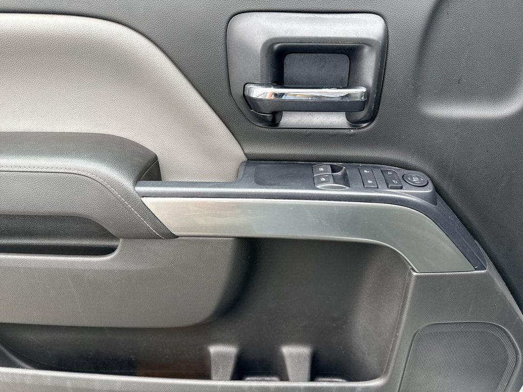 2019 Chevrolet Silverado 5500 HD LT