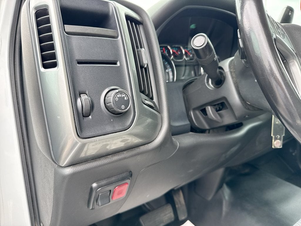 2019 Chevrolet Silverado 5500 HD LT