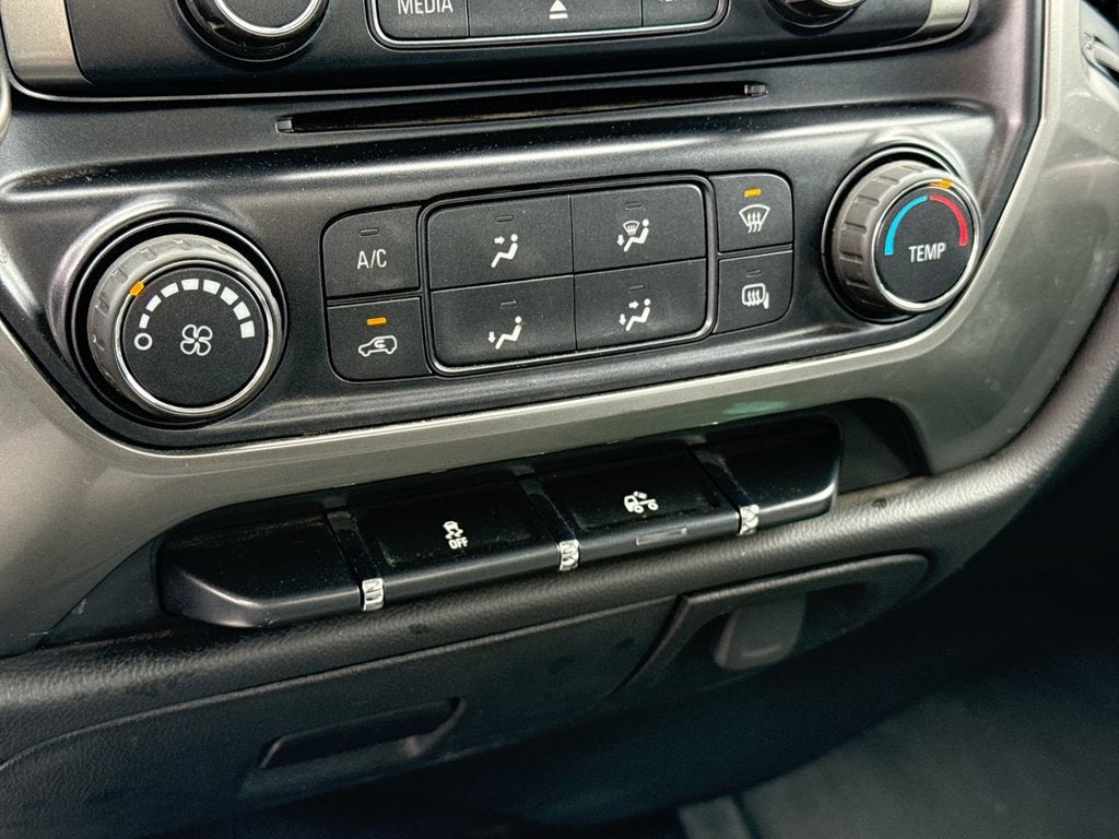 2019 Chevrolet Silverado 5500 HD LT